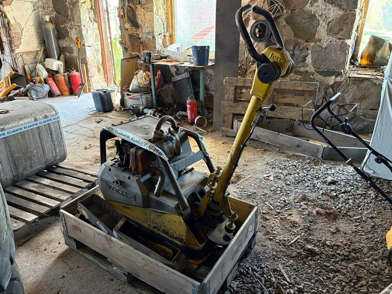 Compactor Wacker Neuson DPU 5045H - Вибрациска плоча: слика 3 Compactor Wacker Neuson DPU 5045H - Вибрациска плоча: слика 3