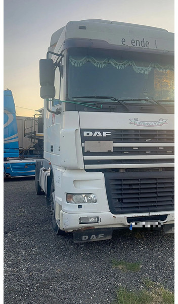 DAF 95.480 XF95.480 AUTOMATIC - Трактор на терминалот: слика 2 DAF 95.480 XF95.480 AUTOMATIC - Трактор на терминалот: слика 2