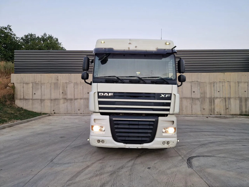 DAF XF 105.460 - Трактор на терминалот: слика 1 DAF XF 105.460 - Трактор на терминалот: слика 1