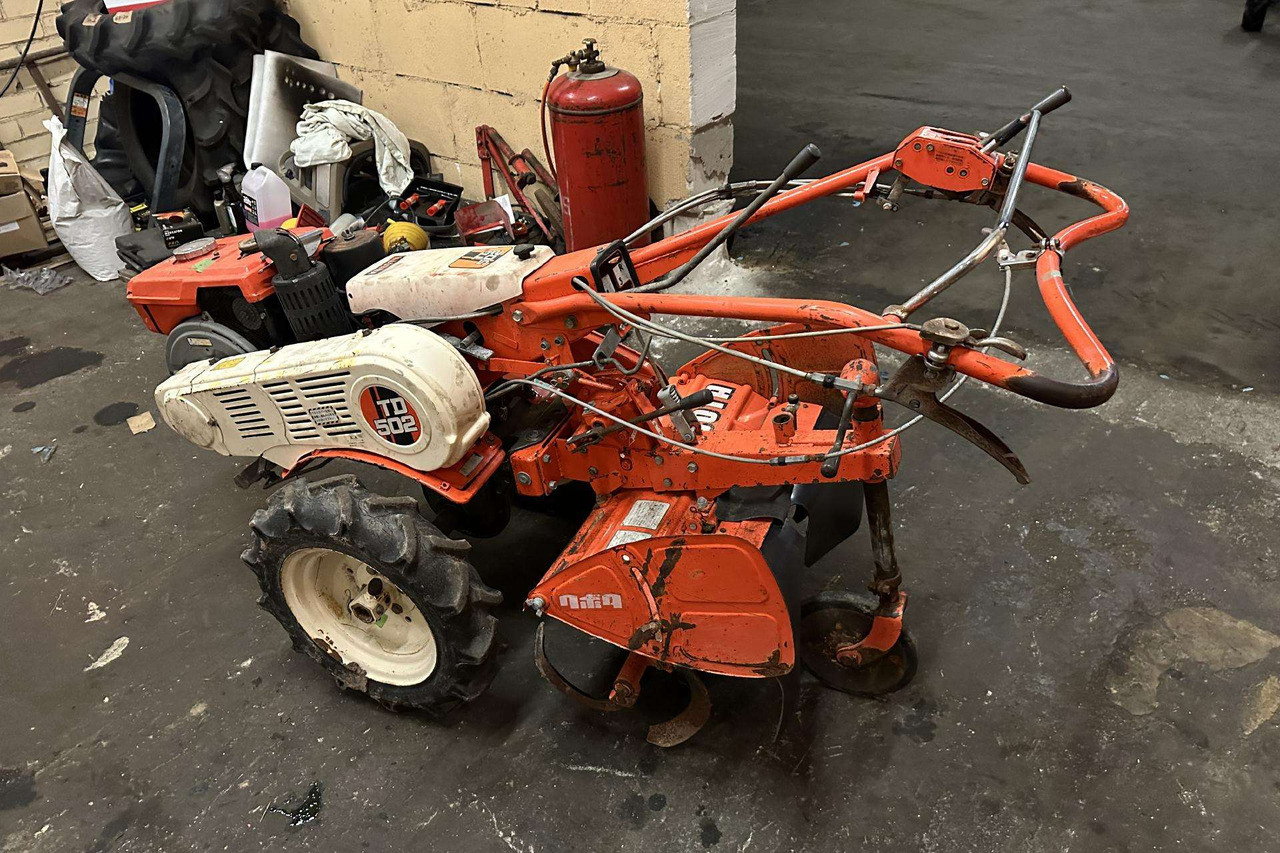 Kubota TD502 - Градинарски ситнач за земја: слика 4 Kubota TD502 - Градинарски ситнач за земја: слика 4