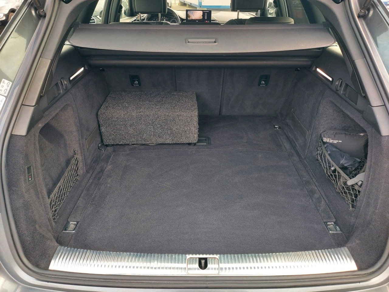 Караван Audi A4 Avant 50 TDI Quattro S-Line Pano ACC Radar: слика 23 Караван Audi A4 Avant 50 TDI Quattro S-Line Pano ACC Radar: слика 23