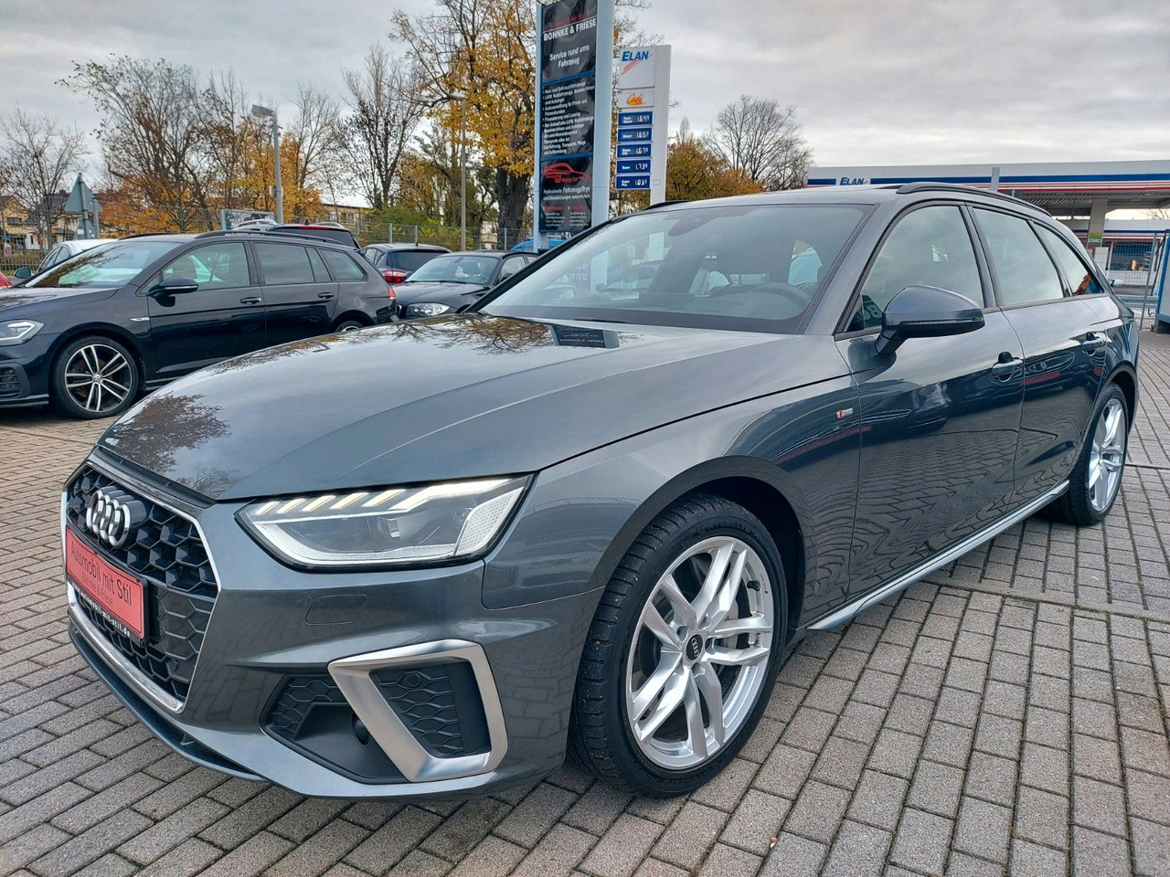 Audi A4 Avant 50 TDI Quattro S-Line Pano ACC Radar - Караван: слика 2 Audi A4 Avant 50 TDI Quattro S-Line Pano ACC Radar - Караван: слика 2