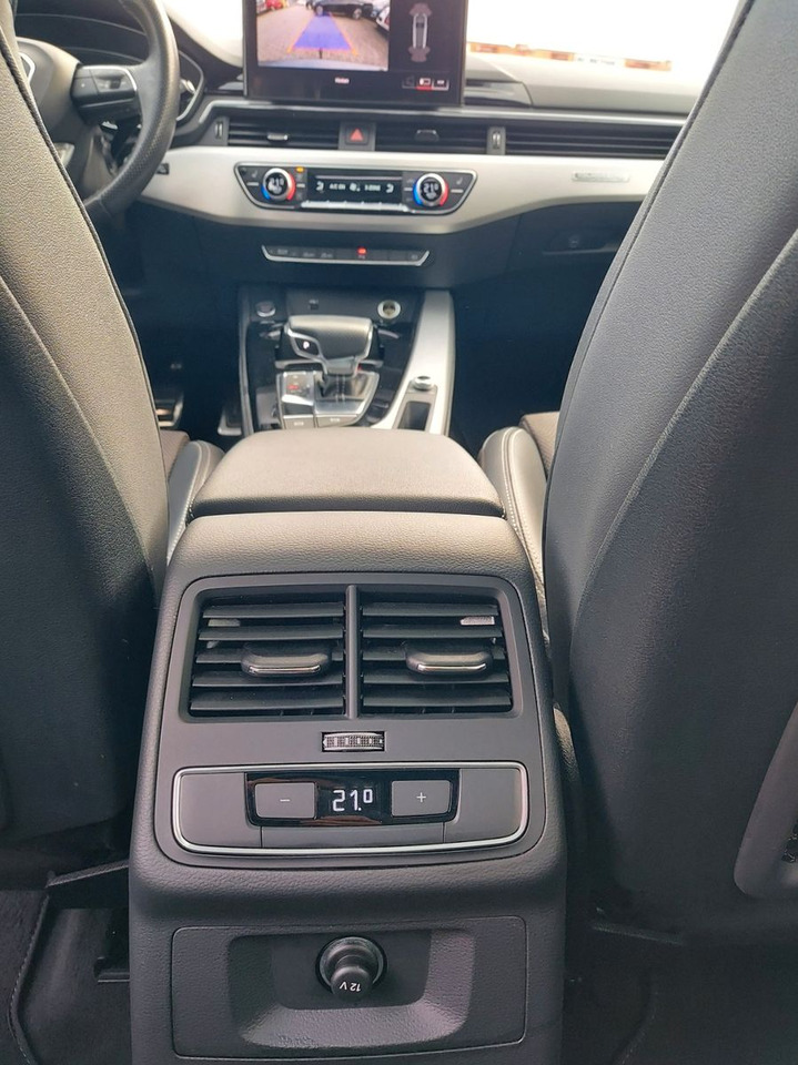 Караван Audi A4 Avant 50 TDI Quattro S-Line Pano ACC Radar: слика 19 Караван Audi A4 Avant 50 TDI Quattro S-Line Pano ACC Radar: слика 19