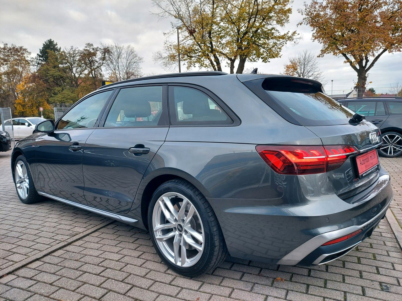 Караван Audi A4 Avant 50 TDI Quattro S-Line Pano ACC Radar: слика 36 Караван Audi A4 Avant 50 TDI Quattro S-Line Pano ACC Radar: слика 36