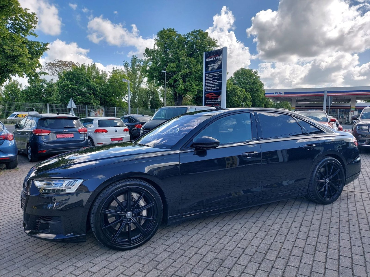 Audi A8 60 TDI quattro LED VOLL HEAD UP B&O VOLL VOL - Седан: слика 2 Audi A8 60 TDI quattro LED VOLL HEAD UP B&O VOLL VOL - Седан: слика 2