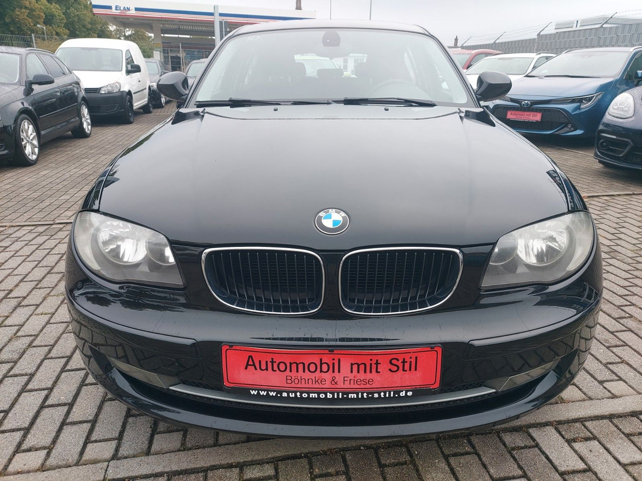 BMW 116 Baureihe 1 Lim. 116d Klima Sitzheizung - Седан: слика 5 BMW 116 Baureihe 1 Lim. 116d Klima Sitzheizung - Седан: слика 5