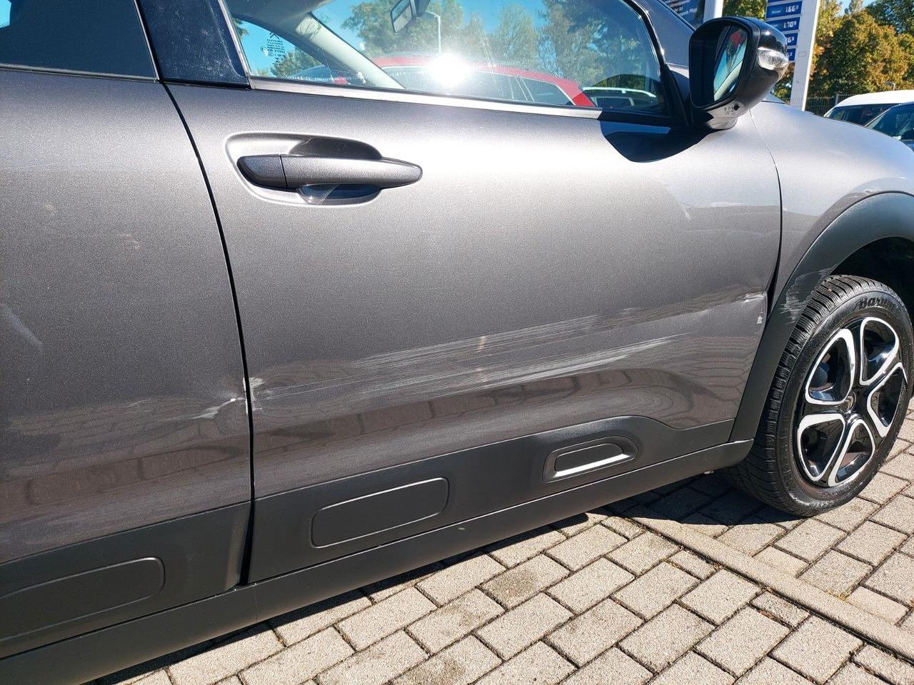 Citroën C4 Cactus Feel DAB Klima Sitzheizung PDC - Седан: слика 2 Citroën C4 Cactus Feel DAB Klima Sitzheizung PDC - Седан: слика 2