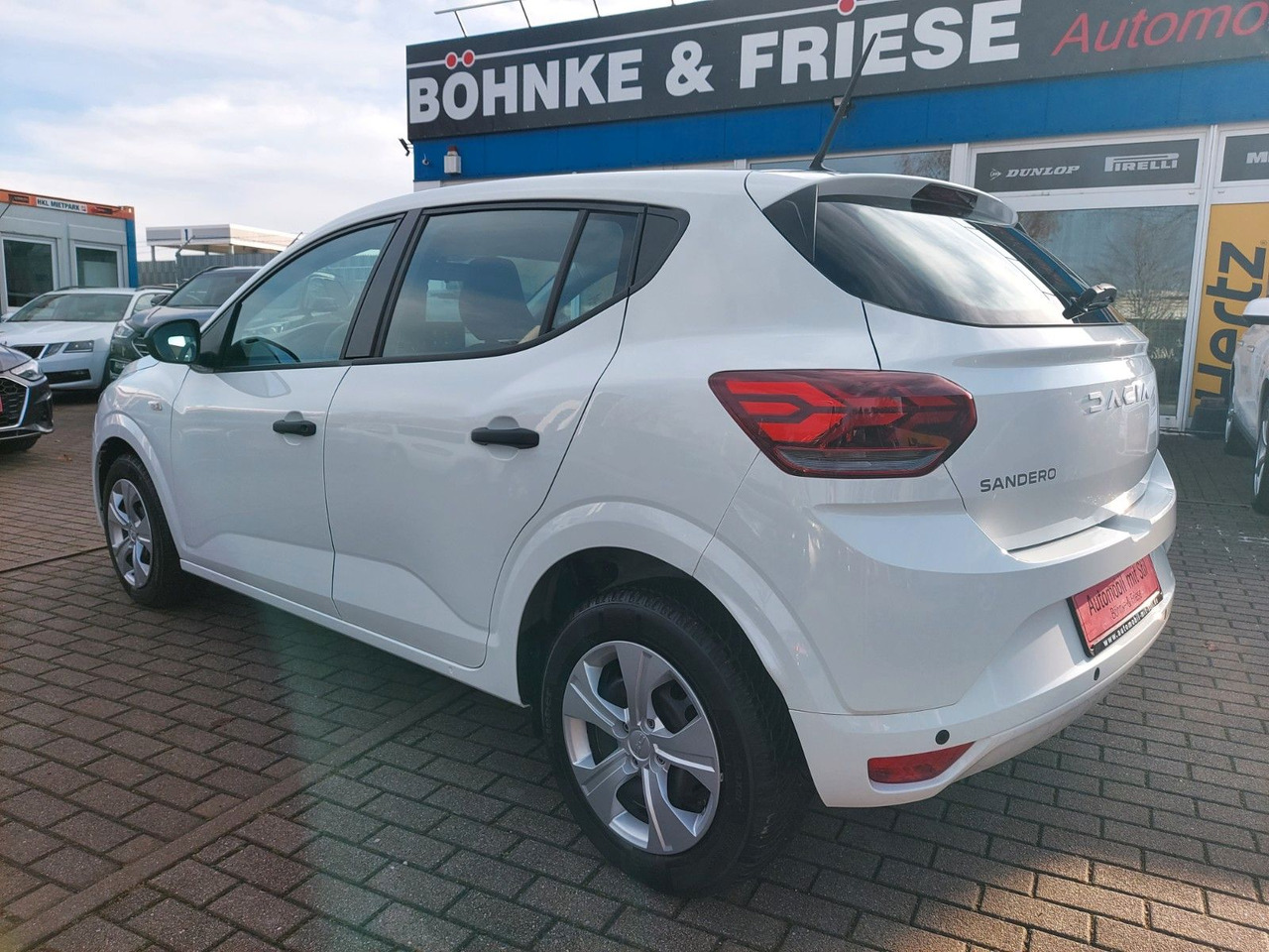 Dacia Sandero III Essential Klima DAB M+S Android PDC - Седан: слика 4 Dacia Sandero III Essential Klima DAB M+S Android PDC - Седан: слика 4