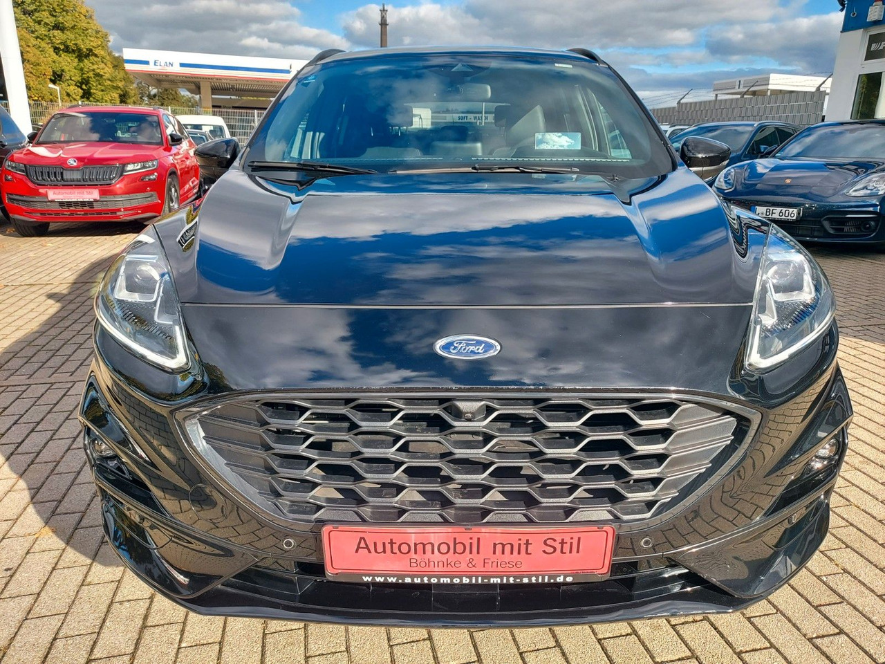 Ford Kuga Plug-In Hybrid ST-Line X ACC Assist 360° - SUV: слика 3 Ford Kuga Plug-In Hybrid ST-Line X ACC Assist 360° - SUV: слика 3