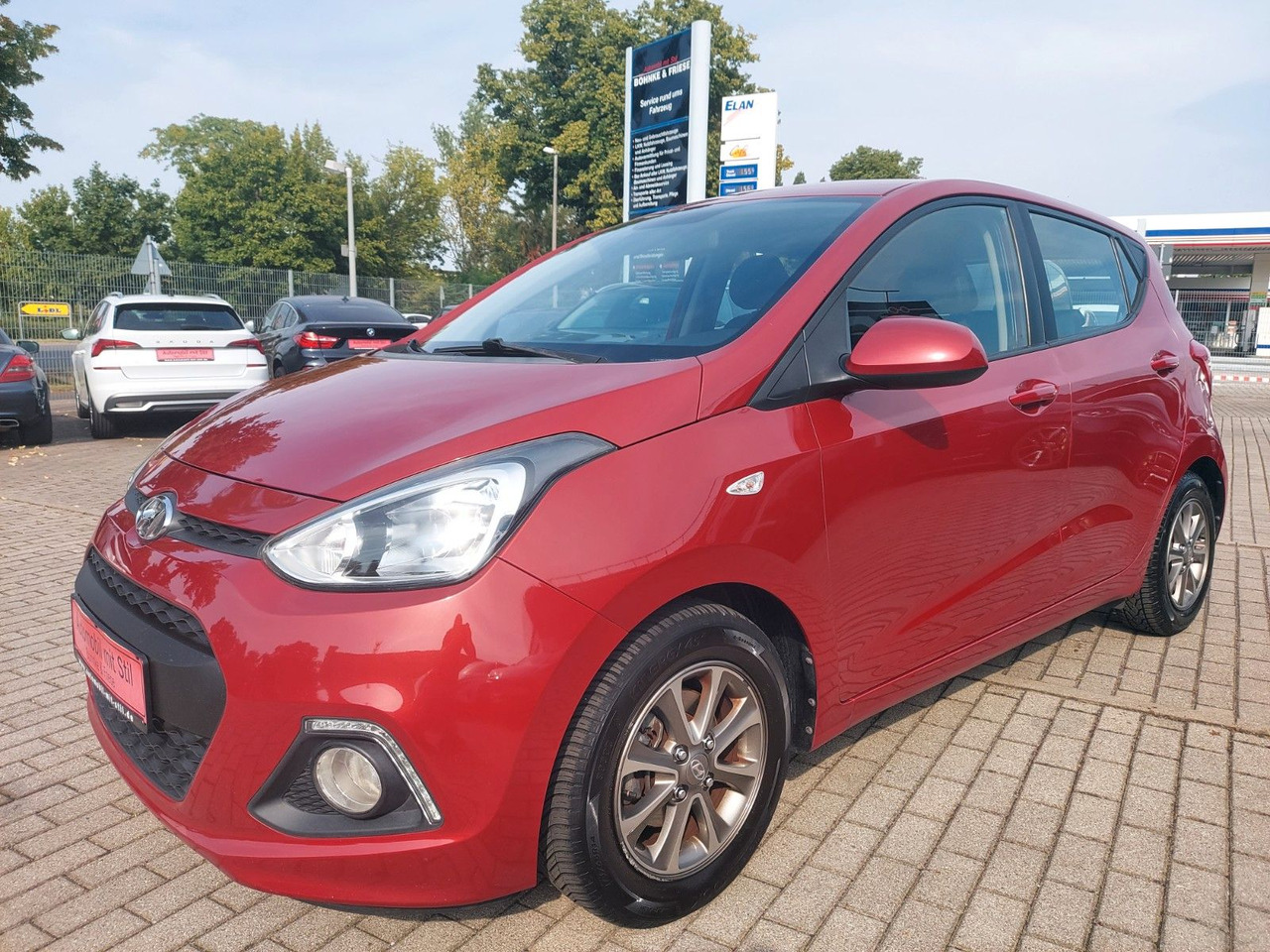 Hyundai i10 Intro Edition Klima Sitzeizung Bluetooth - Автомобил: слика 3 Hyundai i10 Intro Edition Klima Sitzeizung Bluetooth - Автомобил: слика 3