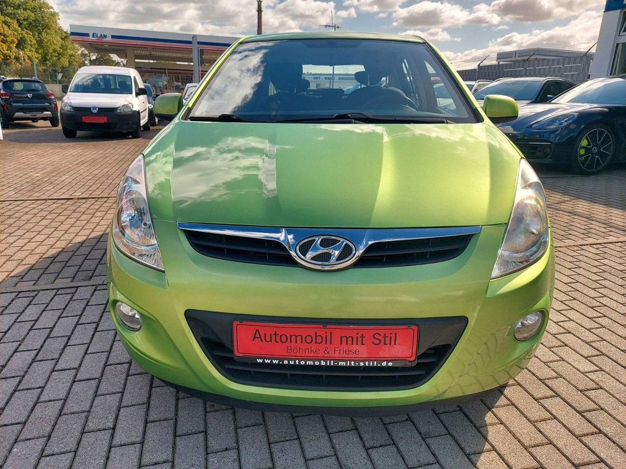 Hyundai i20 Klima USB 5 Türen - Автомобил: слика 2 Hyundai i20 Klima USB 5 Türen - Автомобил: слика 2