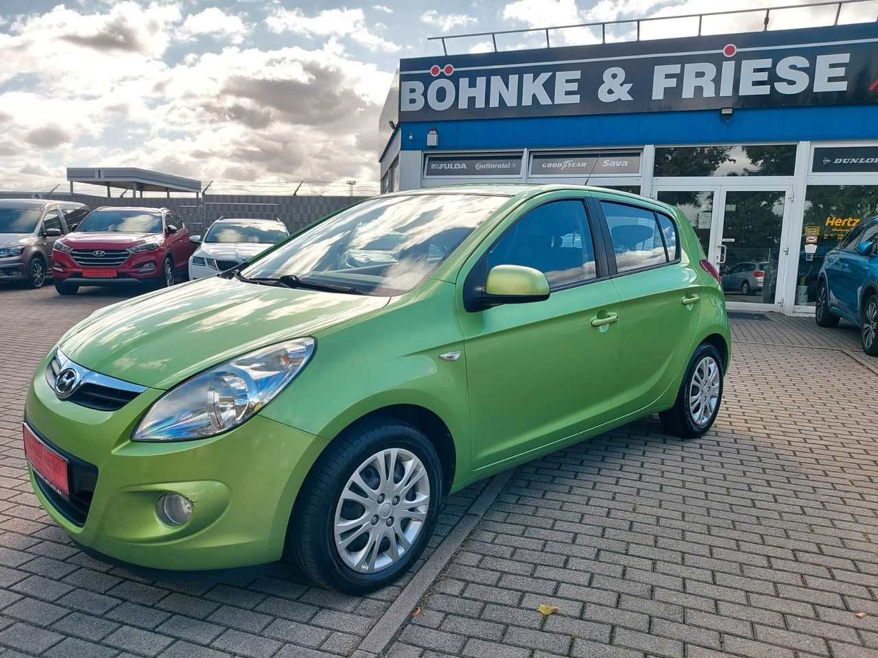 Hyundai i20 Klima USB 5 Türen - Автомобил: слика 3 Hyundai i20 Klima USB 5 Türen - Автомобил: слика 3
