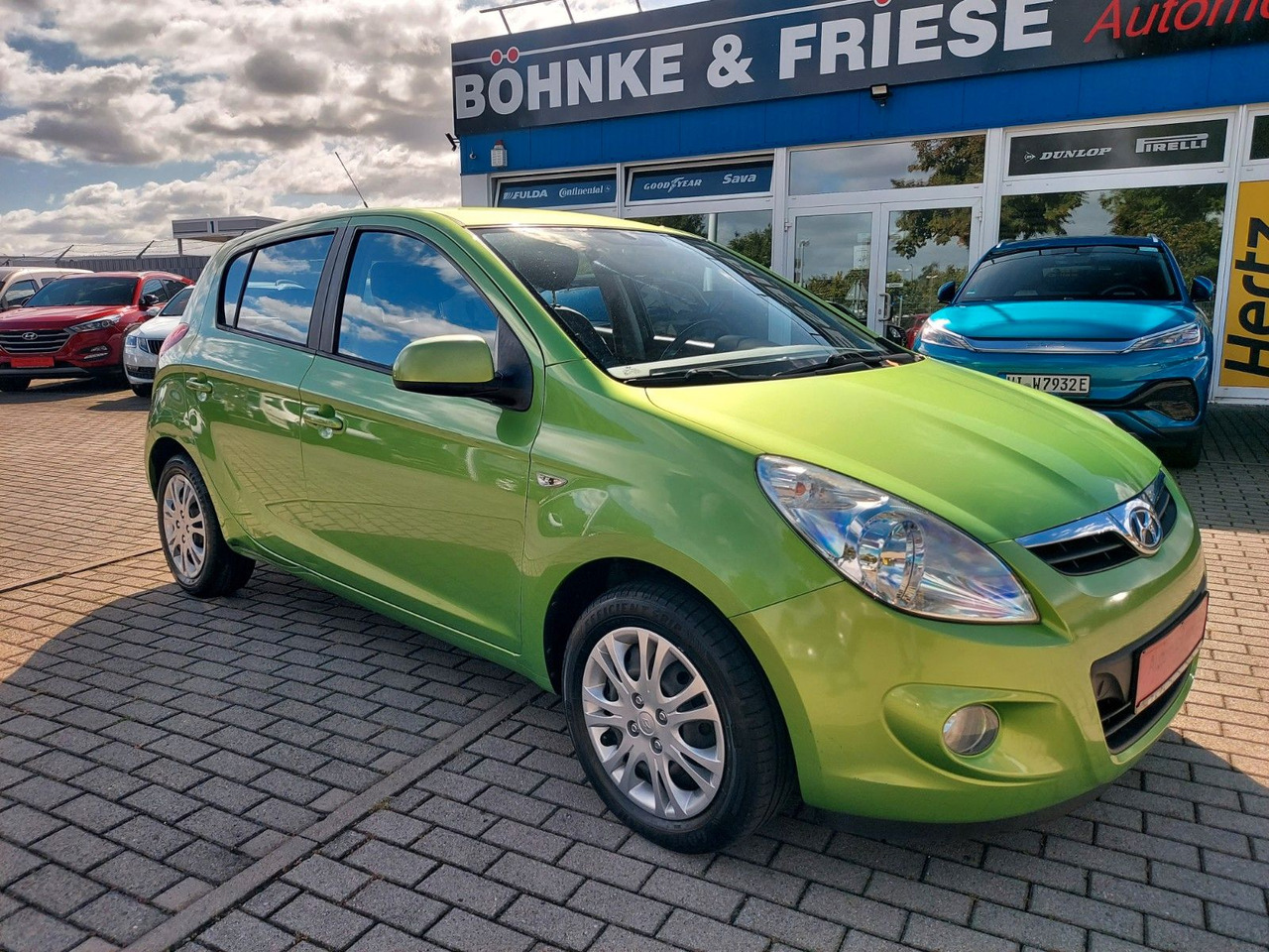 Hyundai i20 Klima USB 5 Türen - Автомобил: слика 1 Hyundai i20 Klima USB 5 Türen - Автомобил: слика 1