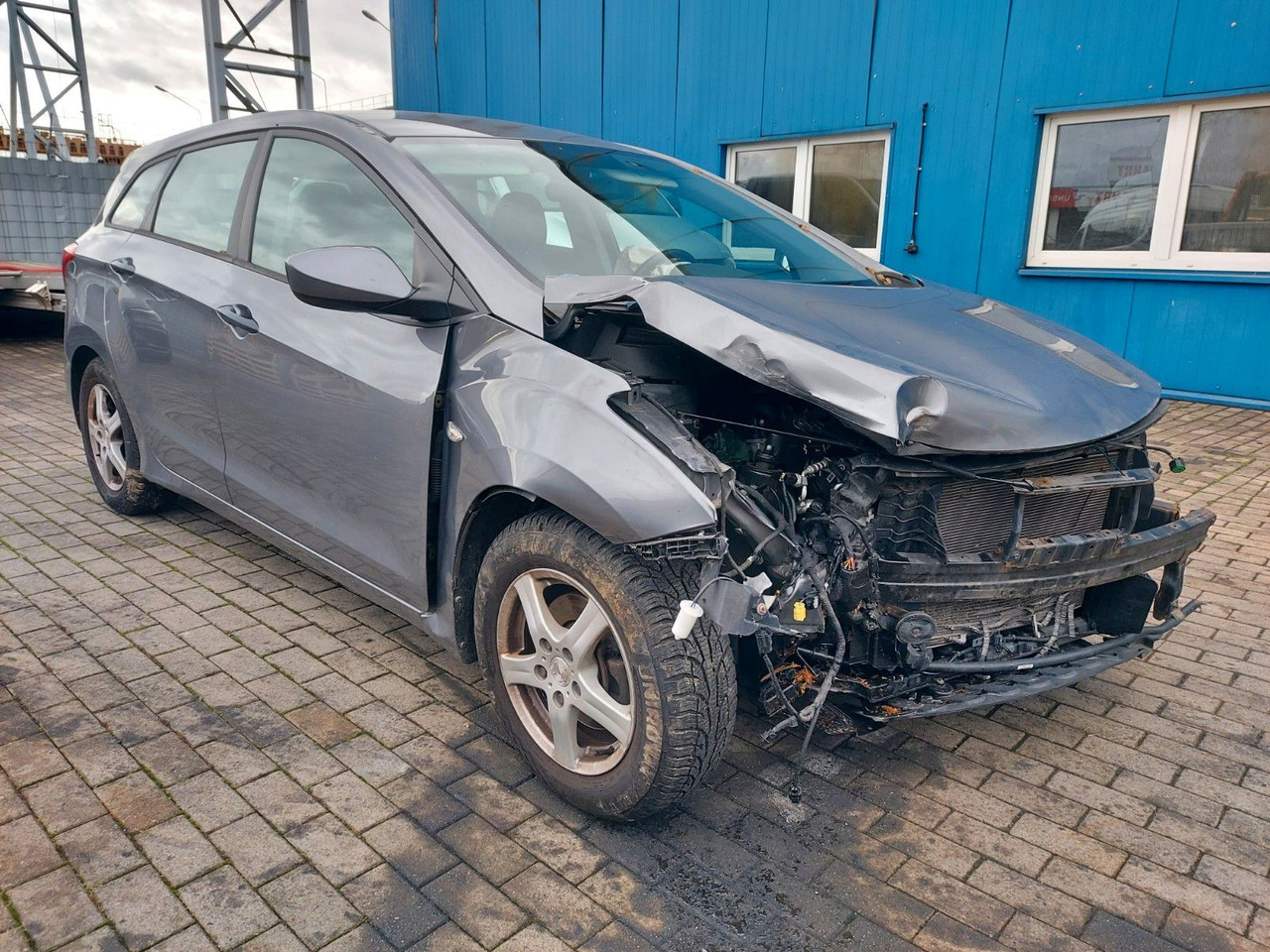 Hyundai i30 cw Classic Klima - Караван: слика 1 Hyundai i30 cw Classic Klima - Караван: слика 1