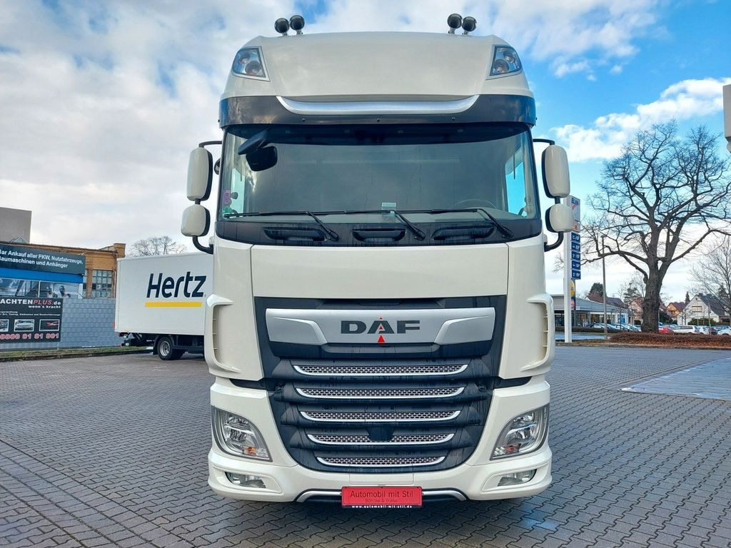 DAF XF 530 FT SuperSpaceCab ACC Luftfeder Retarder - Камион влекач: слика 3 DAF XF 530 FT SuperSpaceCab ACC Luftfeder Retarder - Камион влекач: слика 3