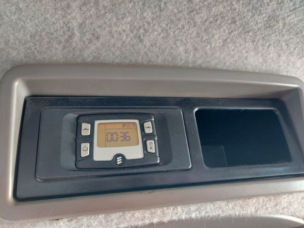 Mercedes-Benz Sprinter II Pritsche DoKa 316 CDI 4X4 Klima - Комбе со церада, Комби со двојна кабина: слика 3 Mercedes-Benz Sprinter II Pritsche DoKa 316 CDI 4X4 Klima - Комбе со церада, Комби со двојна кабина: слика 3