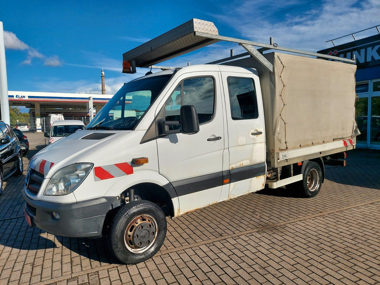 Mercedes-Benz Sprinter II Pritsche DoKa 516 4X4 Plane 6 Sitze - Комбе со церада, Комби со двојна кабина: слика 3 Mercedes-Benz Sprinter II Pritsche DoKa 516 4X4 Plane 6 Sitze - Комбе со церада, Комби со двојна кабина: слика 3
