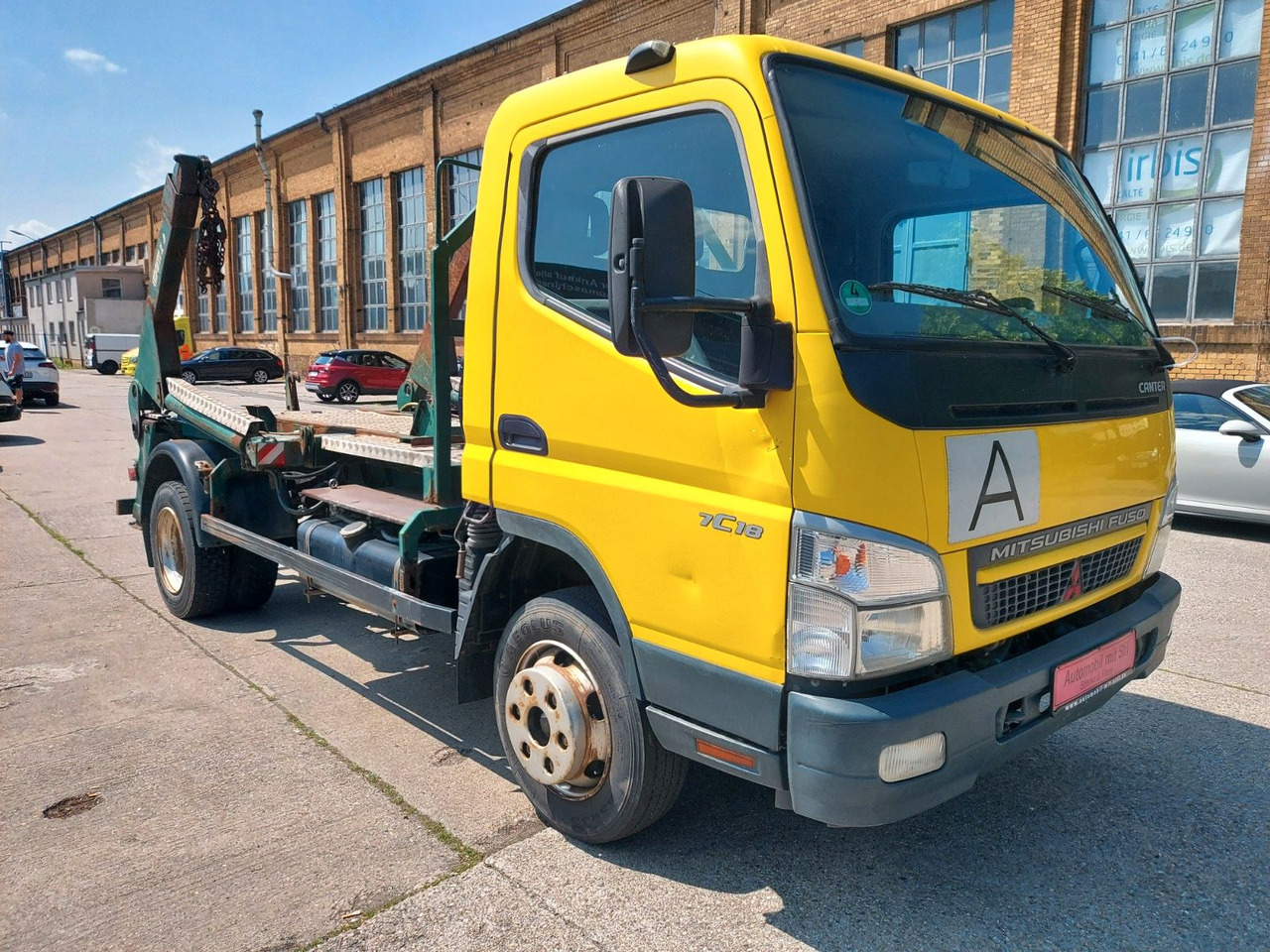 Mitsubishi Canter 7C18 Absetzer Kipper Meier Ratio 4500kg - Камион за подигање контејнери: слика 4 Mitsubishi Canter 7C18 Absetzer Kipper Meier Ratio 4500kg - Камион за подигање контејнери: слика 4