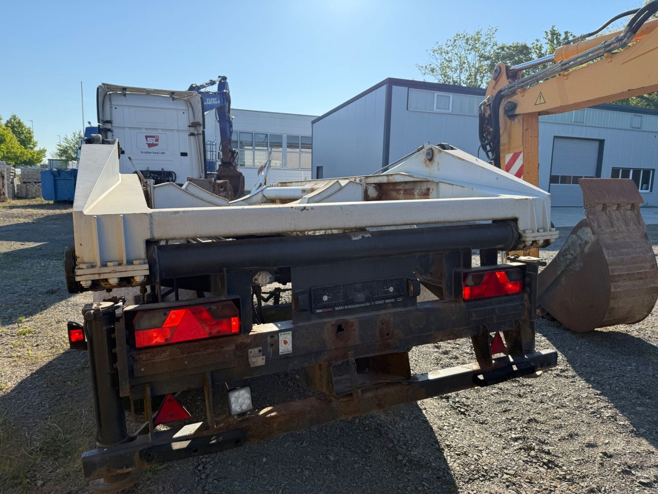 M-TEC MATHIS SILO AUFSTELLER TÜV NEU - Приколка: слика 3 M-TEC MATHIS SILO AUFSTELLER TÜV NEU - Приколка: слика 3