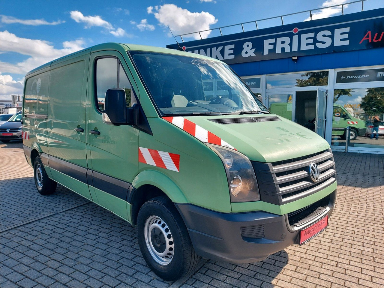Volkswagen Crafter Kasten 35 mittel L2H1 Klima Standheiz. - Патничко комбе: слика 1 Volkswagen Crafter Kasten 35 mittel L2H1 Klima Standheiz. - Патничко комбе: слика 1