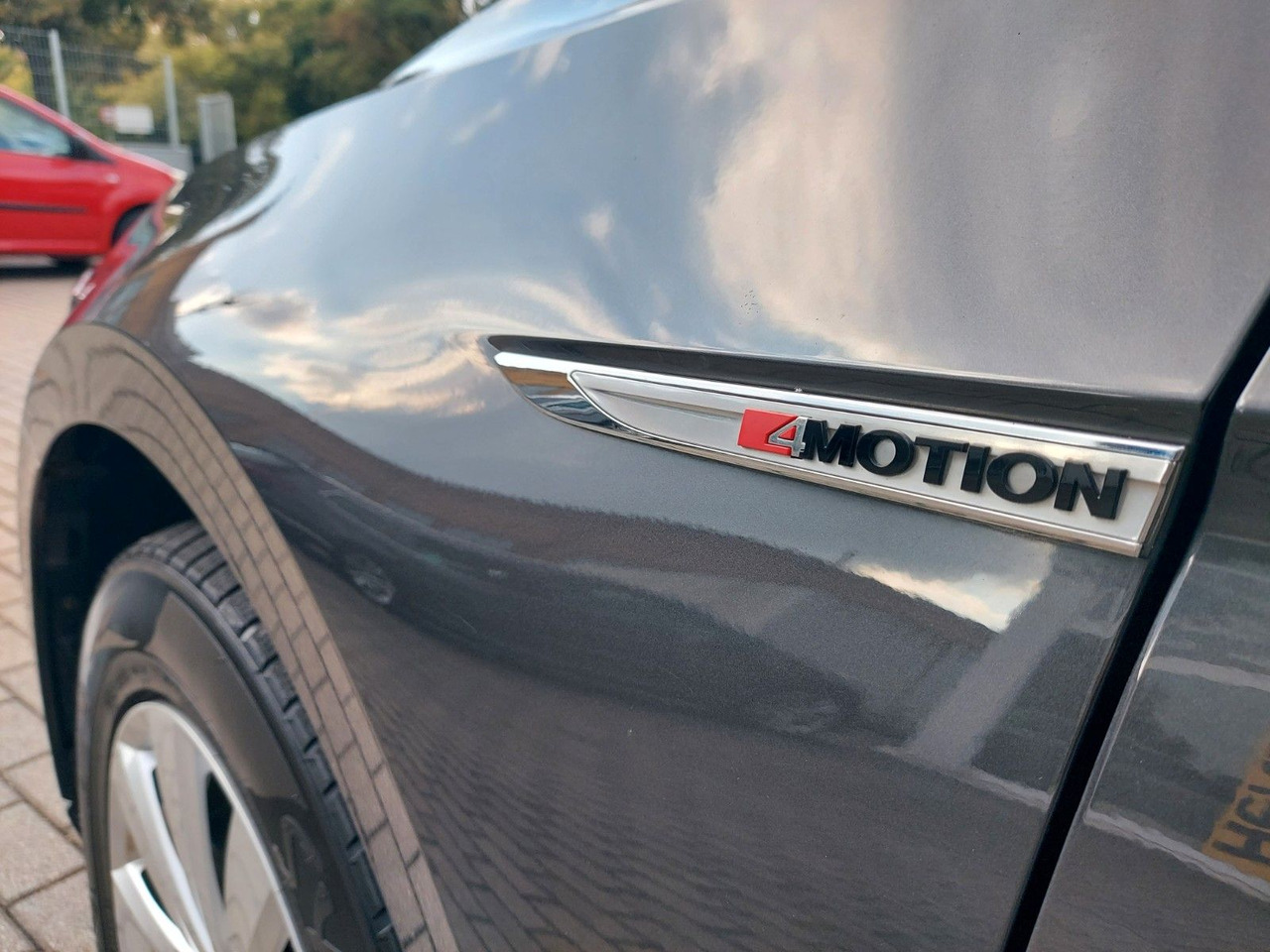 Volkswagen Passat Variant Highline 4Motion 4x4 Massage - Караван: слика 2 Volkswagen Passat Variant Highline 4Motion 4x4 Massage - Караван: слика 2