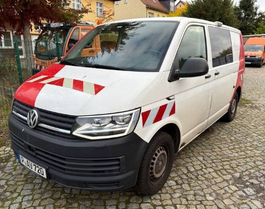 Volkswagen T6 Transporter Kasten 4Motion LED DSG 3 SITZE - Патничко комбе: слика 1 Volkswagen T6 Transporter Kasten 4Motion LED DSG 3 SITZE - Патничко комбе: слика 1