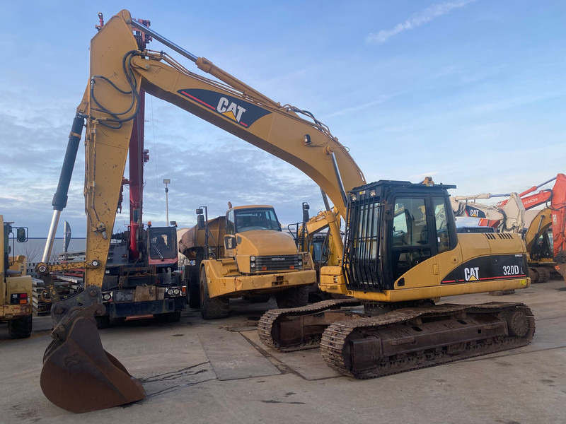 Caterpillar 320 DL NVT - Багер гасеничар: слика 2 Caterpillar 320 DL NVT - Багер гасеничар: слика 2