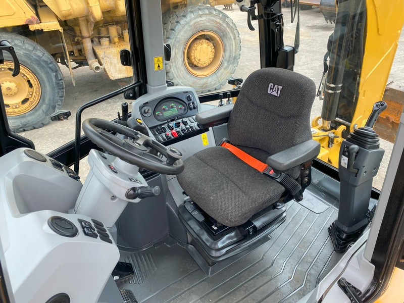 Caterpillar 432F2 NVT - Ровокопач: слика 3 Caterpillar 432F2 NVT - Ровокопач: слика 3