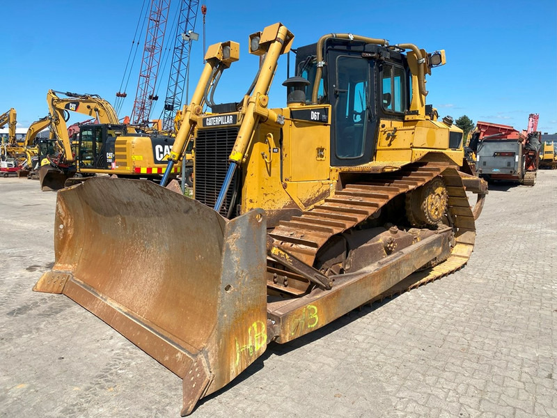 Caterpillar D6T XW NVT - Булдожер: слика 1 Caterpillar D6T XW NVT - Булдожер: слика 1
