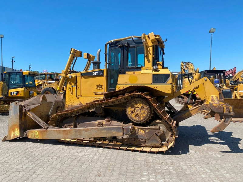 Caterpillar D6T XW NVT - Булдожер: слика 2 Caterpillar D6T XW NVT - Булдожер: слика 2