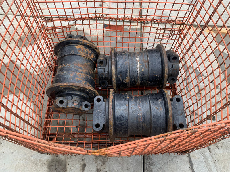 Hitachi Hitachi EX1200D5 bottom track roller SF - Рамка/ Шасија: слика 1 Hitachi Hitachi EX1200D5 bottom track roller SF - Рамка/ Шасија: слика 1