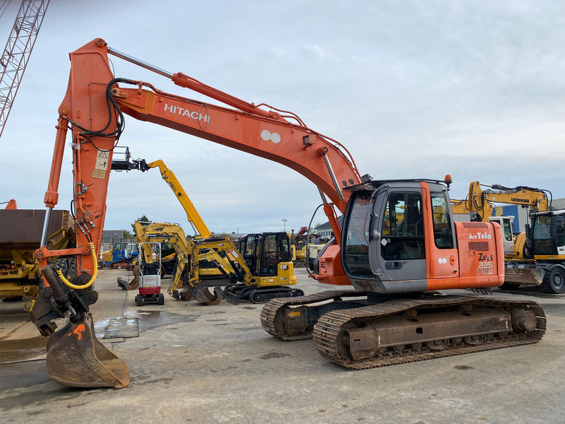 Hitachi ZX 225 USRLC NVT - Багер гасеничар: слика 1 Hitachi ZX 225 USRLC NVT - Багер гасеничар: слика 1