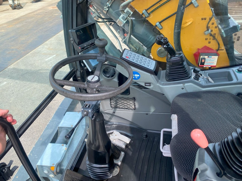 Liebherr A914 NVT - Багер на тркала: слика 4 Liebherr A914 NVT - Багер на тркала: слика 4