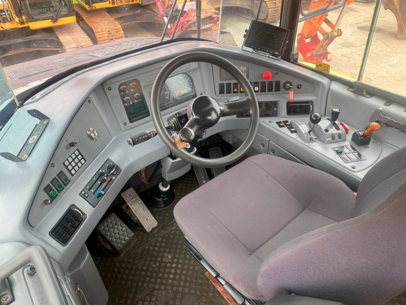 Volvo A30D 6x6 dumper articulated hauler NVT - Истоварувач: слика 3 Volvo A30D 6x6 dumper articulated hauler NVT - Истоварувач: слика 3
