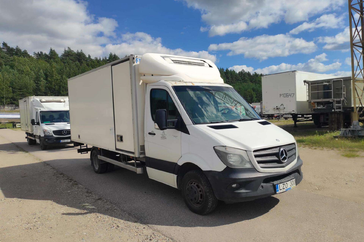 Mercedes-Benz Sprinter - Товарно комбе: слика 2 Mercedes-Benz Sprinter - Товарно комбе: слика 2