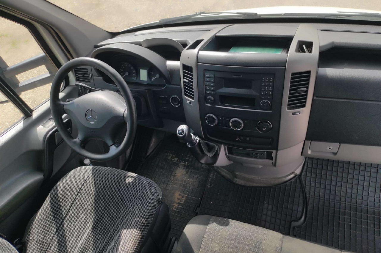 Товарно комбе Mercedes-Benz Sprinter: слика 6 Товарно комбе Mercedes-Benz Sprinter: слика 6