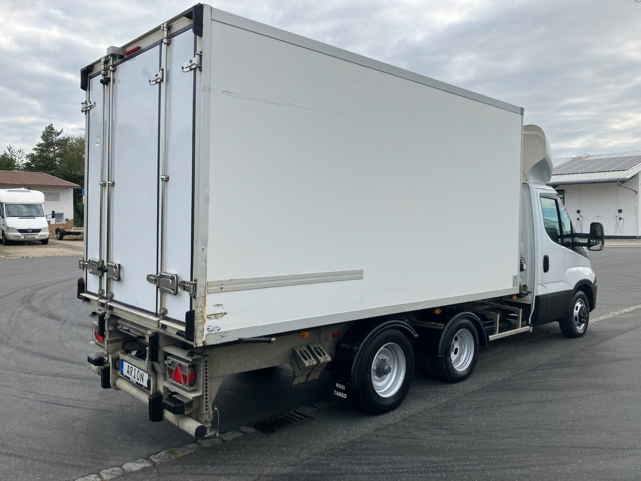 Iveco Daily 35C18 MAXICARGO Kühlkoffer/FESTPREIS - Комбе ладилник: слика 5 Iveco Daily 35C18 MAXICARGO Kühlkoffer/FESTPREIS - Комбе ладилник: слика 5