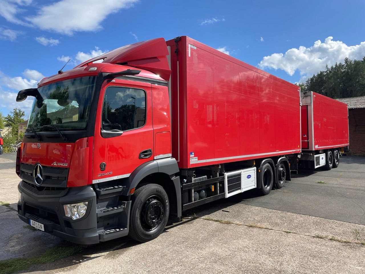 Mercedes-Benz Actros 2543 6x2 Kühlkoffer/CARRIER/KERSCHER/EU6d - Камион ладилник: слика 3 Mercedes-Benz Actros 2543 6x2 Kühlkoffer/CARRIER/KERSCHER/EU6d - Камион ладилник: слика 3