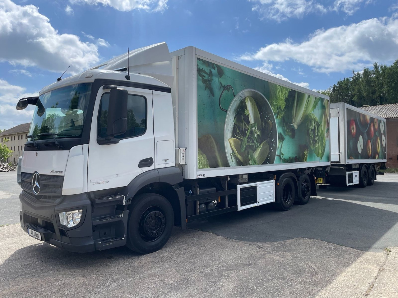 Mercedes-Benz Antos 2543 6x2 Kühlkoffer/CARRIER/KERSCHER/NLA - Камион ладилник: слика 2 Mercedes-Benz Antos 2543 6x2 Kühlkoffer/CARRIER/KERSCHER/NLA - Камион ладилник: слика 2