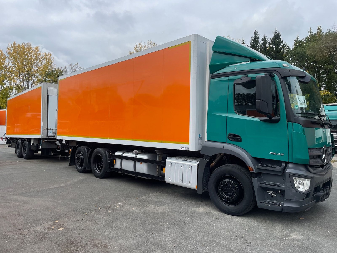 Mercedes-Benz Antos 2543 6x2 Kühlkoffer/CARRIER/NLA/LBW/AC/EU6 - Камион ладилник: слика 1 Mercedes-Benz Antos 2543 6x2 Kühlkoffer/CARRIER/NLA/LBW/AC/EU6 - Камион ладилник: слика 1
