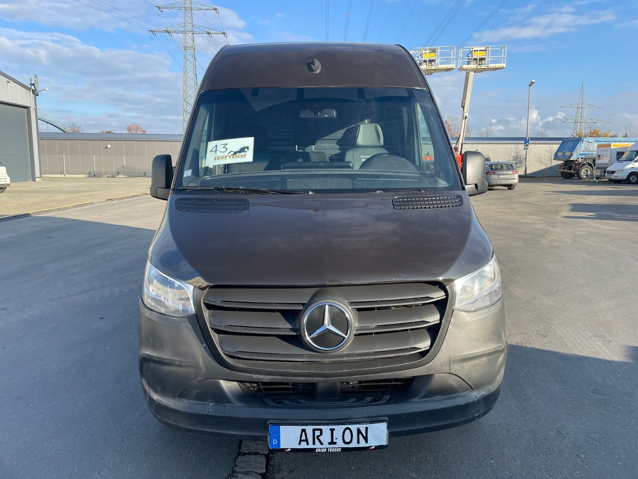 Mercedes-Benz eSprinter L2H2 Kastenwagen/UPS/47KW/AC/Kamera - Товарно комбе, Електрично комбе: слика 2 Mercedes-Benz eSprinter L2H2 Kastenwagen/UPS/47KW/AC/Kamera - Товарно комбе, Електрично комбе: слика 2