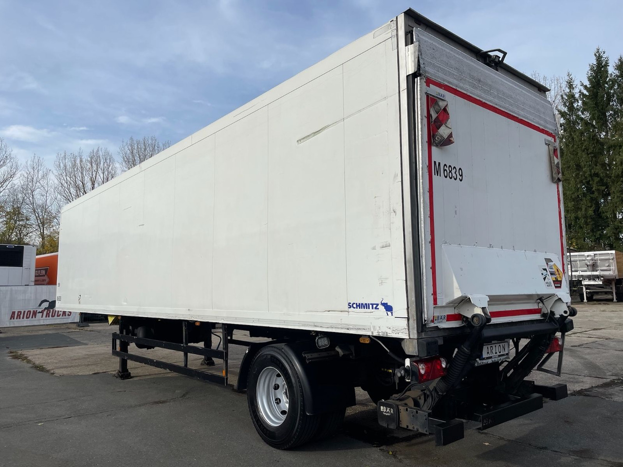Schmitz Cargobull SKO10/CARRIER/MAXIMA1300/8810h/LBW/BÄR/Lenkachse - Полуприколка ладилник: слика 5 Schmitz Cargobull SKO10/CARRIER/MAXIMA1300/8810h/LBW/BÄR/Lenkachse - Полуприколка ладилник: слика 5