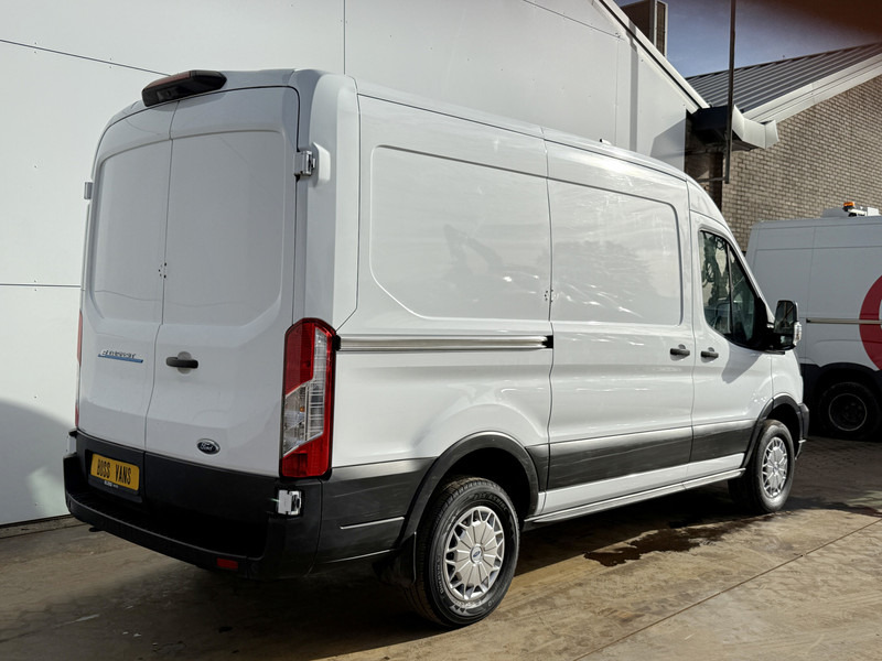Ford E-Transit 390 75kWh 184PK Elektrisch 75kWh 334km WLTP BEV Snelladen L2H2 Climate Control Tacho Carplay Camera Stoelverwarming Parkeersensoren voor achter - Товарно комбе, Електрично комбе: слика 3 Ford E-Transit 390 75kWh 184PK Elektrisch 75kWh 334km WLTP BEV Snelladen L2H2 Climate Control Tacho Carplay Camera Stoelverwarming Parkeersensoren voor achter - Товарно комбе, Електрично комбе: слика 3