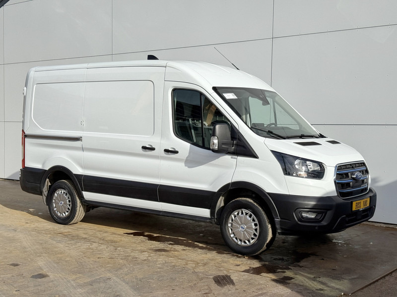 Ford E-Transit 390 75kWh 184PK Elektrisch 75kWh 334km WLTP BEV Snelladen L2H2 Climate Control Tacho Carplay Camera Stoelverwarming Parkeersensoren voor achter - Товарно комбе, Електрично комбе: слика 4 Ford E-Transit 390 75kWh 184PK Elektrisch 75kWh 334km WLTP BEV Snelladen L2H2 Climate Control Tacho Carplay Camera Stoelverwarming Parkeersensoren voor achter - Товарно комбе, Електрично комбе: слика 4