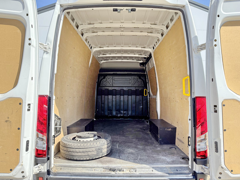Товарно комбе Iveco Daily 35S14 L2H2 Airco Cruise Control 3.5t Trekgewicht Euro 6: слика 13