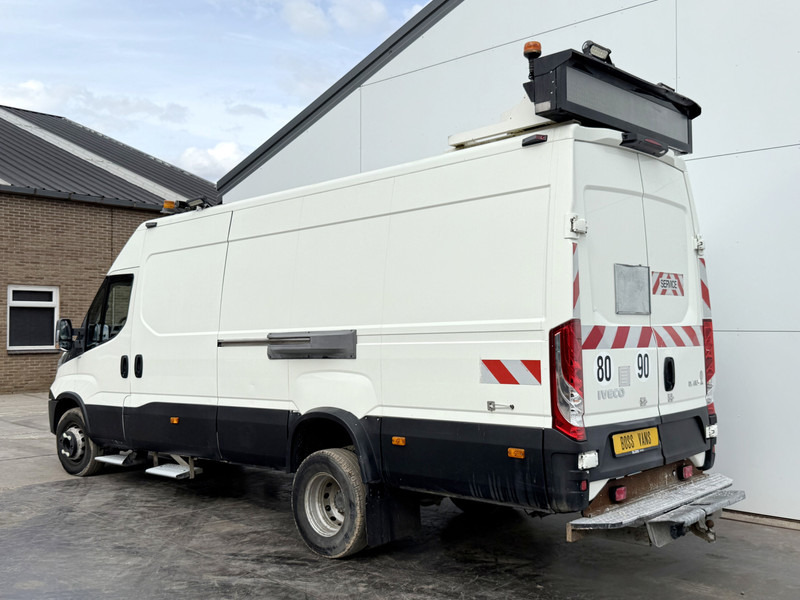 Iveco Daily 70C17 3.0 **Engine Broken** 3.0L L4H2 Dubbellucht Airco Cruise Control Dubbele Schuifdeuren Trekhaak 3.5t Tachograaf - Товарно комбе: слика 3 Iveco Daily 70C17 3.0 **Engine Broken** 3.0L L4H2 Dubbellucht Airco Cruise Control Dubbele Schuifdeuren Trekhaak 3.5t Tachograaf - Товарно комбе: слика 3