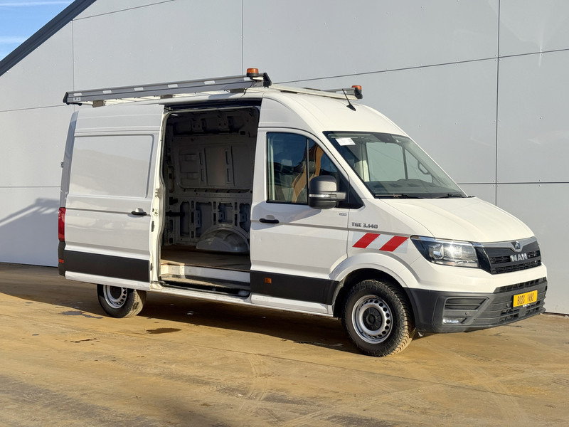 MAN TGE 3.140 2.0 TDI L3H3 Airco Cruise Control Trekhaak Carplay Navigatie Parkeersensoren voor achter - Товарно комбе: слика 5 MAN TGE 3.140 2.0 TDI L3H3 Airco Cruise Control Trekhaak Carplay Navigatie Parkeersensoren voor achter - Товарно комбе: слика 5