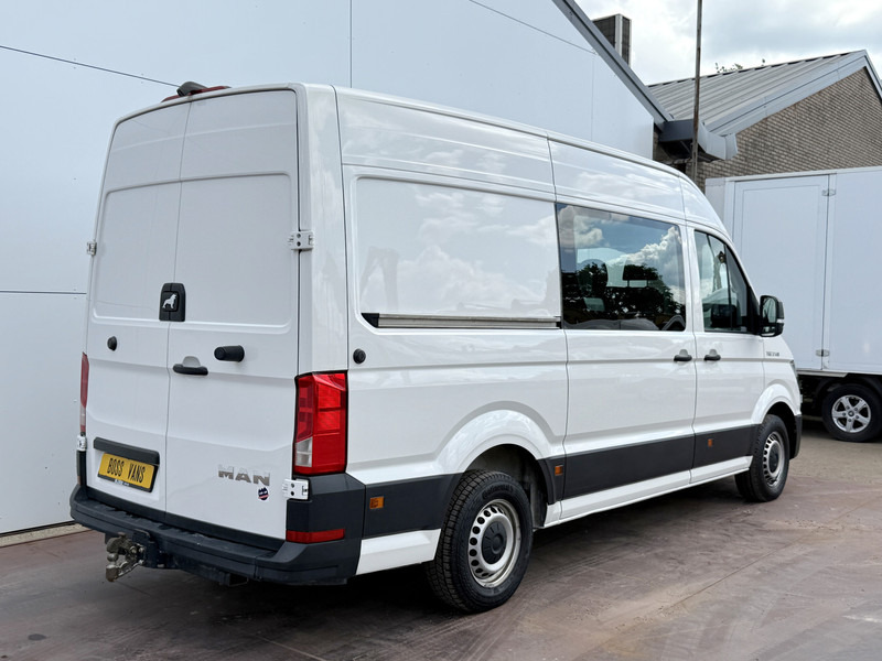 MAN TGE 3.140 2.0 TDI L3H3 Dubbele Cabine 7 Stoelen Airco Cruise Control Trekhaak Carplay Navigatie - Товарно комбе, Комби со двојна кабина: слика 3 MAN TGE 3.140 2.0 TDI L3H3 Dubbele Cabine 7 Stoelen Airco Cruise Control Trekhaak Carplay Navigatie - Товарно комбе, Комби со двојна кабина: слика 3
