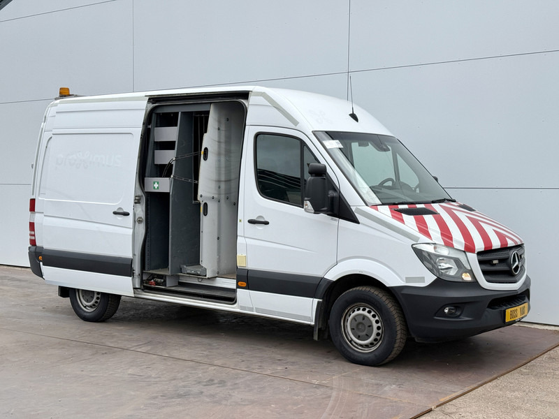 Mercedes-Benz Sprinter 316 2.2 CDI L2H2 Airco Achteruitrijcamera Trekhaak Lucht geveerde stoel - Товарно комбе: слика 5 Mercedes-Benz Sprinter 316 2.2 CDI L2H2 Airco Achteruitrijcamera Trekhaak Lucht geveerde stoel - Товарно комбе: слика 5