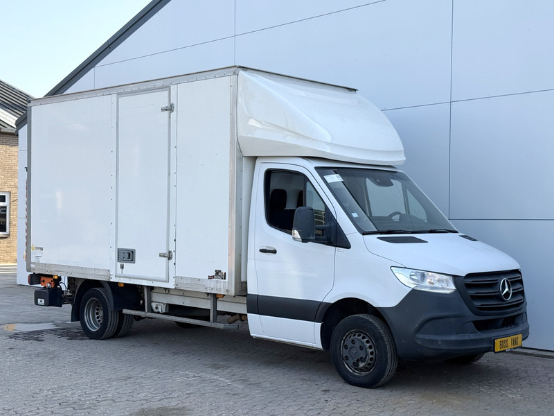 Mercedes-Benz Sprinter 514 2.2 CDI Dubbellucht Laadklep Airco Cruise Control Bakwagen Meubelbak Koffer - Комбе фургон: слика 4 Mercedes-Benz Sprinter 514 2.2 CDI Dubbellucht Laadklep Airco Cruise Control Bakwagen Meubelbak Koffer - Комбе фургон: слика 4